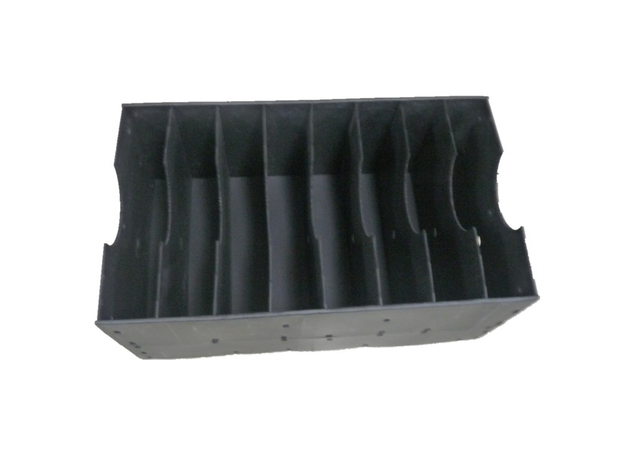 防靜電中空板加泡棉周轉(zhuǎn)箱